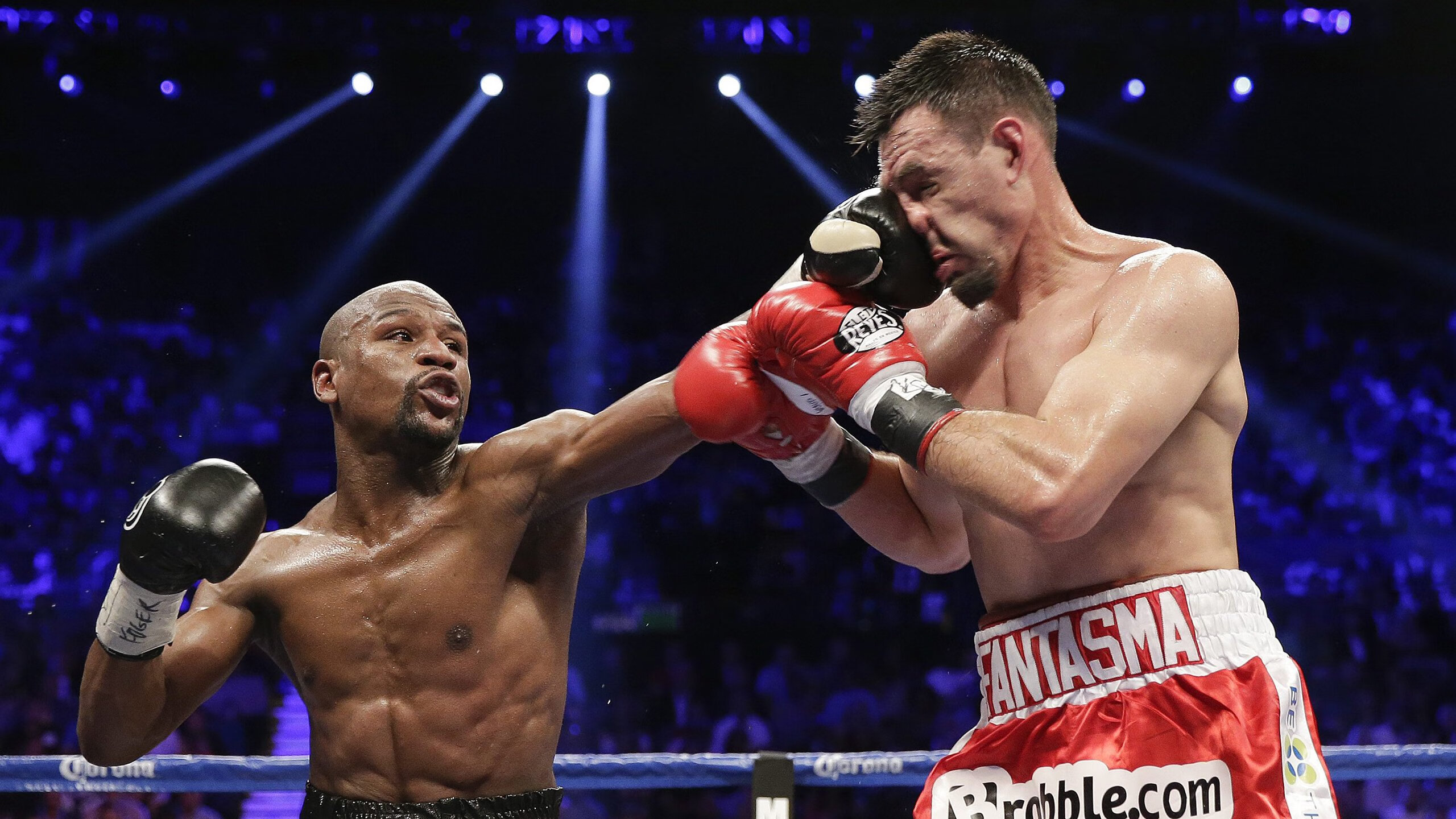 NBA总决赛激战正酣 勇士队与凯尔特人队上演巅峰对决